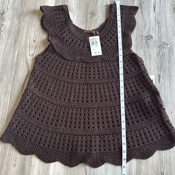 NWT Bloomingdale’s 525 America Crochet Sweater Brown Size Medium - Picture 8 of 10